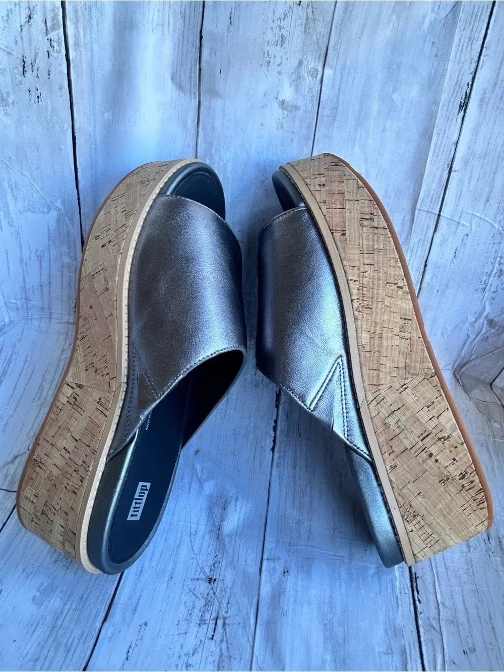 Fitflop slide platform